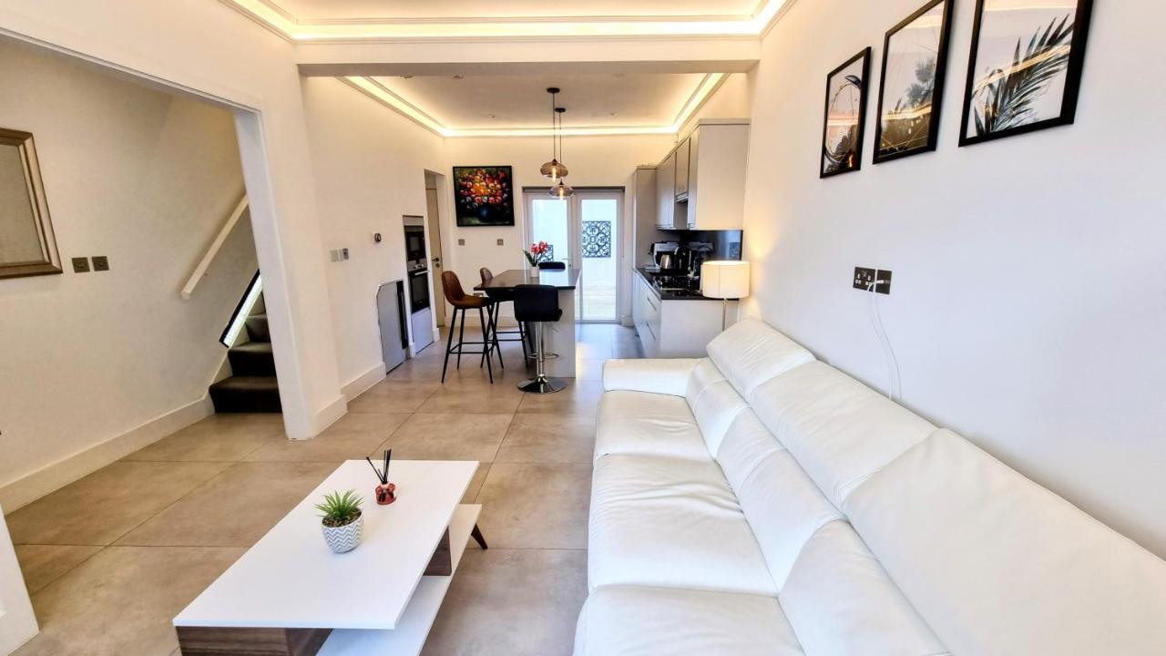 Villa Surbiton Luxury Garden House 19 Extérieur photo