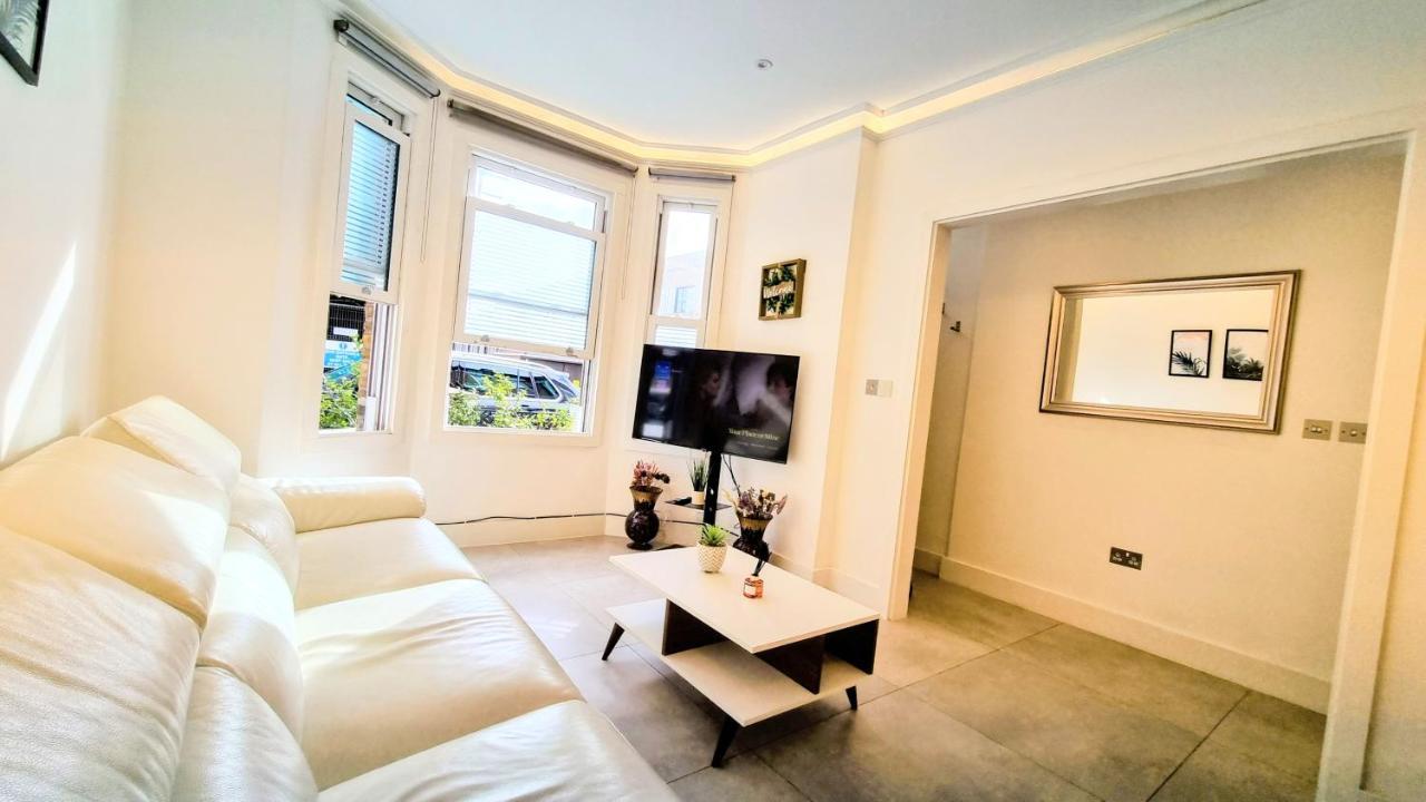Villa Surbiton Luxury Garden House 19 Extérieur photo